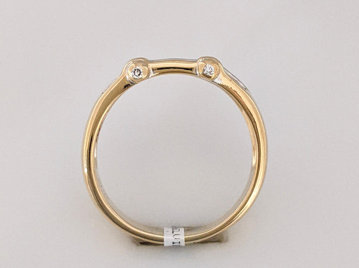 14K .46 CARAT TOTAL WEIGHT I1 H DIAMOND ROUND (18) BAGUETTE (12) 5.2 GRAMS