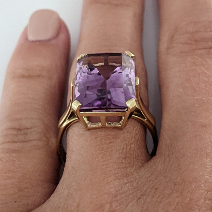 14K AMETHYST EMERALD CUT 10.5X14.5 ESTATE RING 4.9 GRAMS
