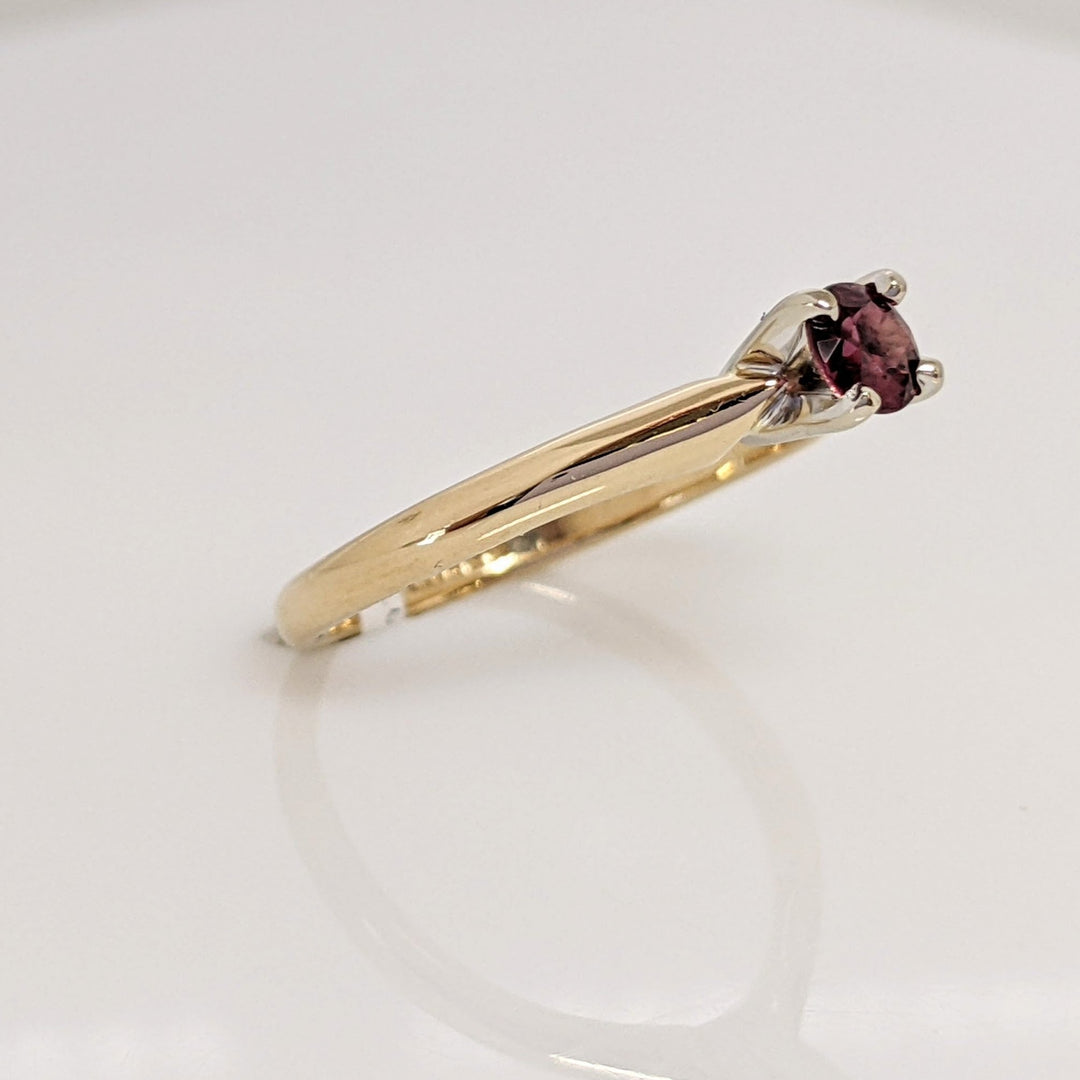 14K BERRY REDDISH SAPPHIRE "AA" ROUND 4MM ESTATE RING 2.2 GRAMS