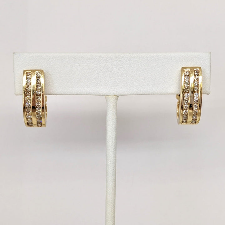 14K 1.00 CARAT TOTAL WEIGHT I1 L DIAMOND ROUND (4) CHANNEL SET J-HOOP ESTATE EARRINGS 8.4 GRAMS