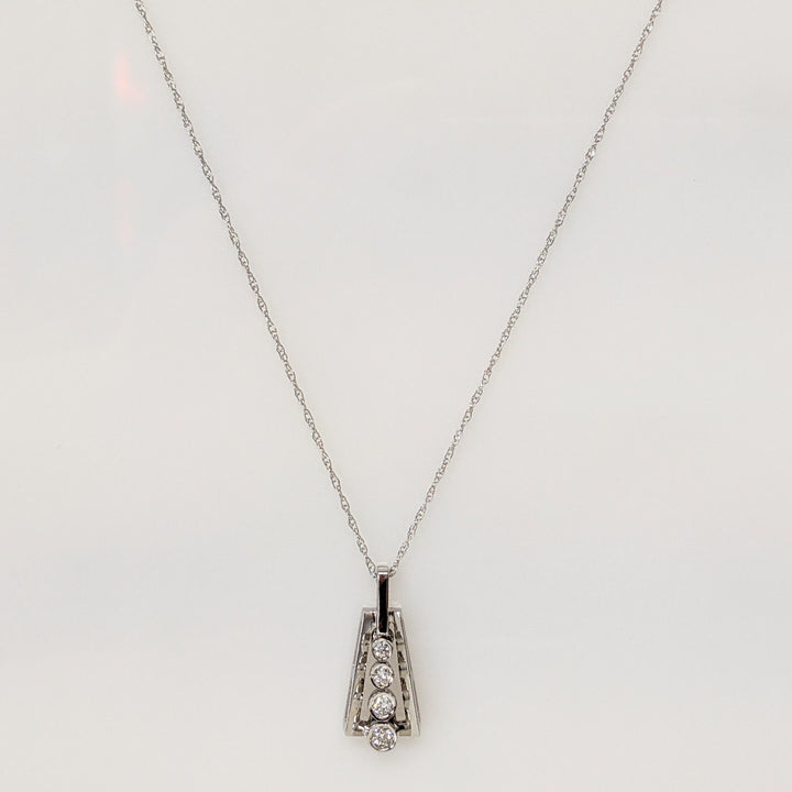 14K WHITE .17 CARAT TOTAL WEIGHT SI1 H DIAMOND ROUND (4) BEZEL TRIANGLE ESTATE PENDANT & CHAIN 3.7 GRAMS