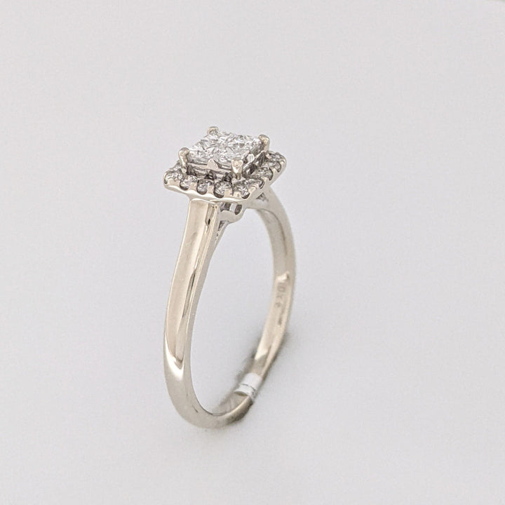10K WHITE .36 CARAT TOTAL WEIGHT SI2 G DIAMOND PRINCESS CUT (4) WITH (16) ROUND ESTATE RING 2.7 GRAMS