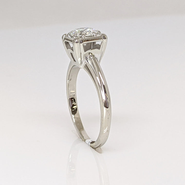 14K WHITE .47 CARAT TOTAL WEIGHT I1 I DIAMOND ROUND ILLUSION HEAD ESTATE RING 2.6 GRAMS