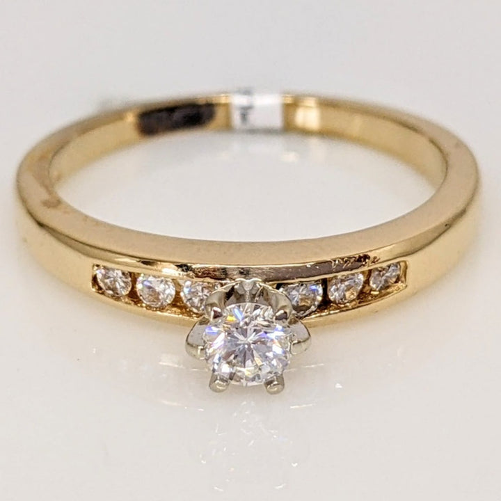 14K .27 CARAT TOTAL WEIGHT SI2 I DIAMOND ROUND (7) ESTATE RING 3.0 GRAMS