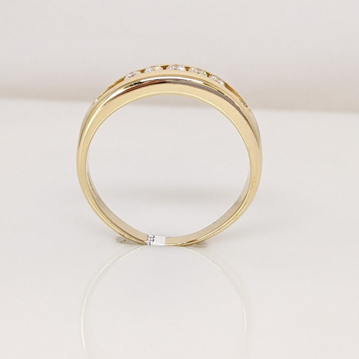 14K .20 CARAT TOTAL WEIGHT SI2 I DIAMOND ROUND (5) ESTATE CHANNEL SET BAND 5.0 GRAMS