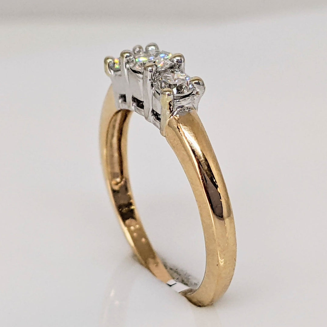 14K .42 CARAT TOTAL WEIGHT I1 H DIAMOND ROUND (3) ESTATE TRINITY RING 2.4 GRAMS