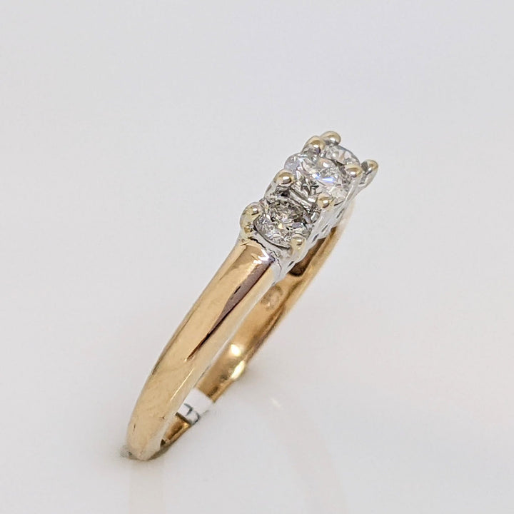 14K .42 CARAT TOTAL WEIGHT I1 H DIAMOND ROUND (3) ESTATE TRINITY RING 2.4 GRAMS