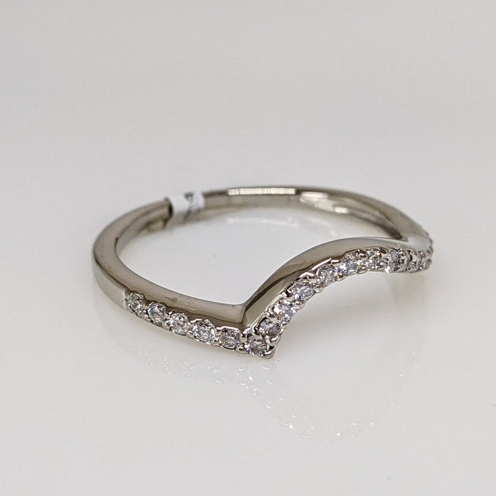 14K WHITE .20 CARAT TOTAL WEIGHT SI1 H DIAMOND ROUND (20) ESTATE CURVED BAND 1.2 GRAMS