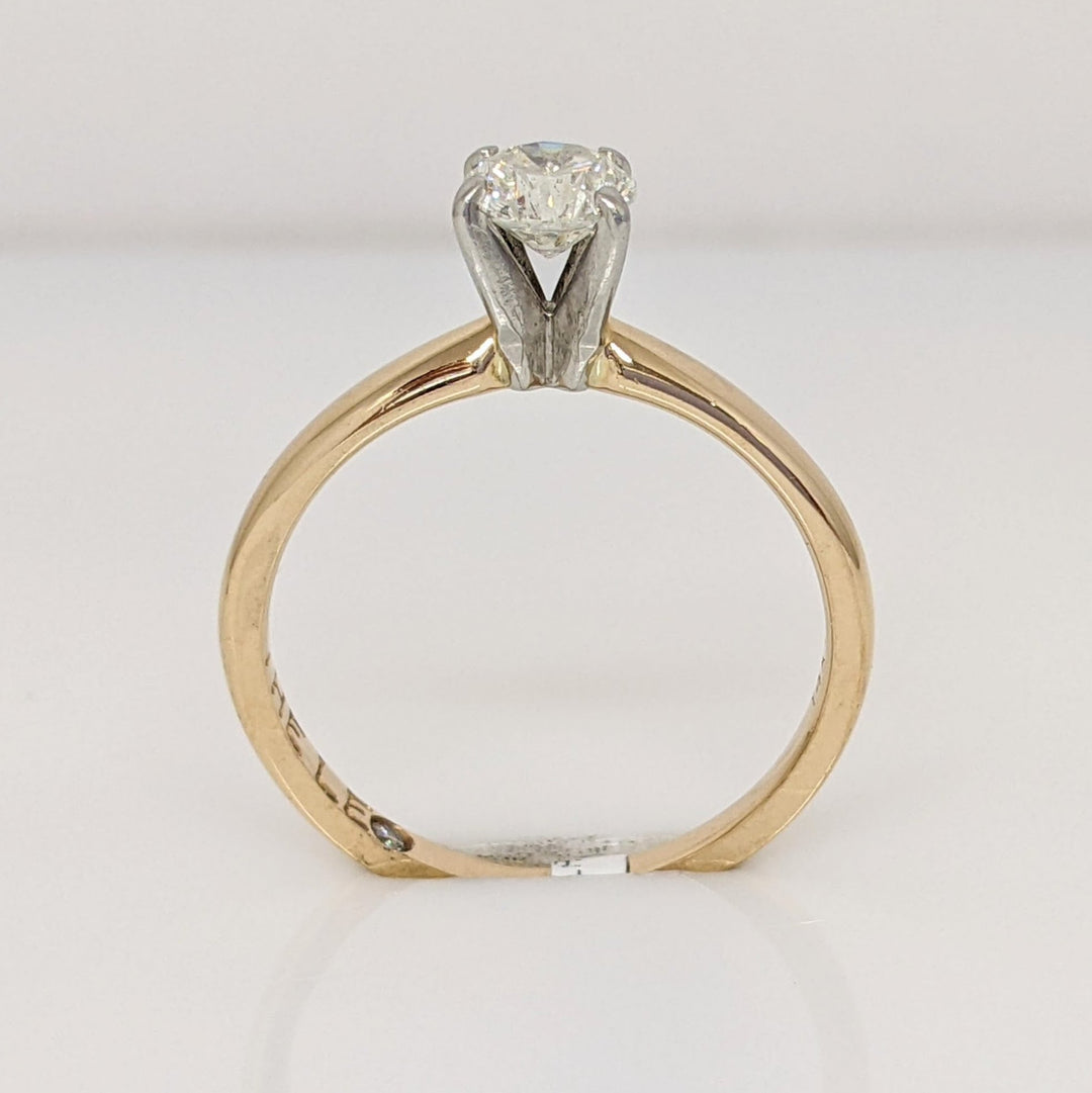 14K .49 CARAT TOTAL SI1 I DIAMOND ROUND WITH MELEE IN SHANK "LEO" ESTATE RING 2.5 GRAMS