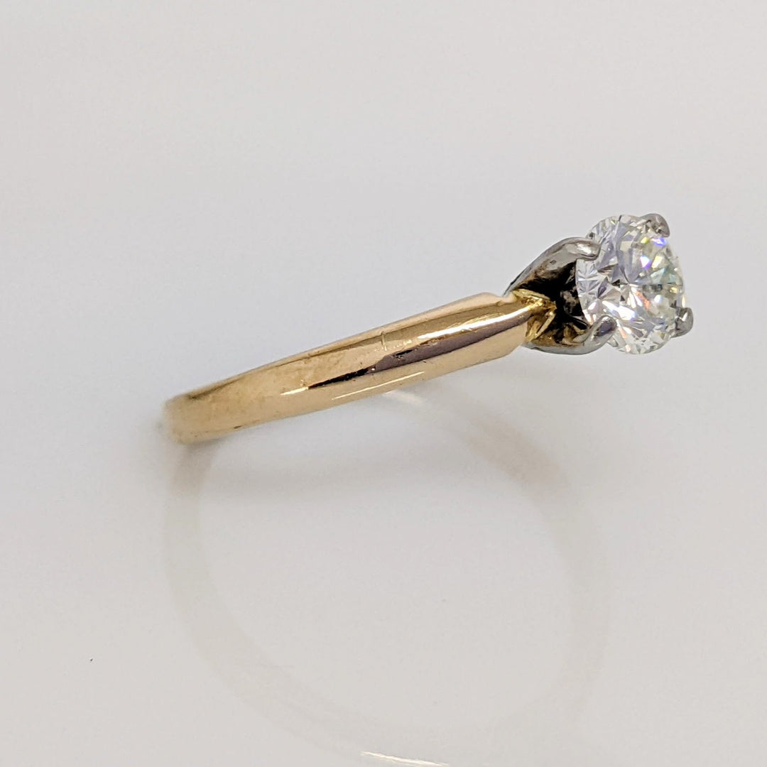 14K .49 CARAT TOTAL SI1 I DIAMOND ROUND WITH MELEE IN SHANK "LEO" ESTATE RING 2.5 GRAMS