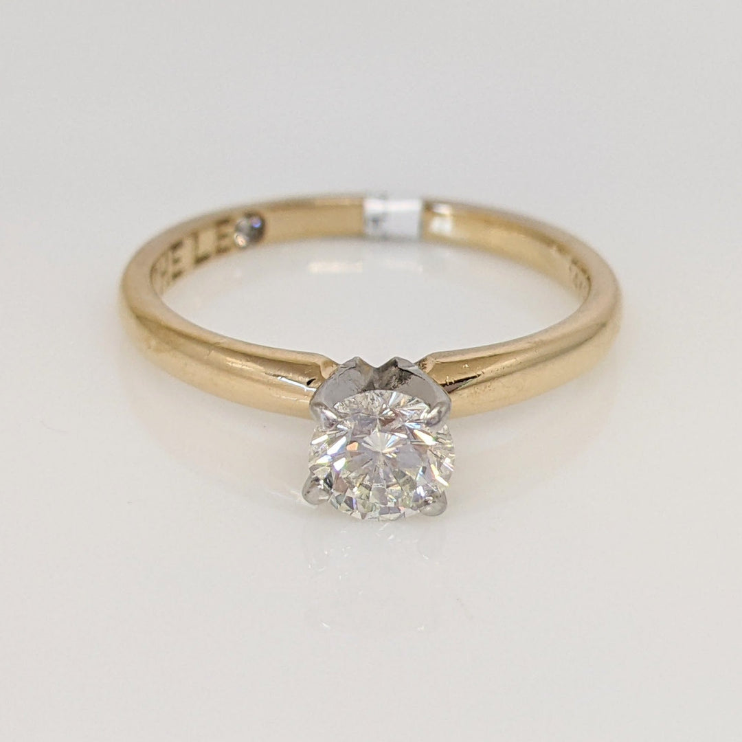 14K .49 CARAT TOTAL SI1 I DIAMOND ROUND WITH MELEE IN SHANK "LEO" ESTATE RING 2.5 GRAMS