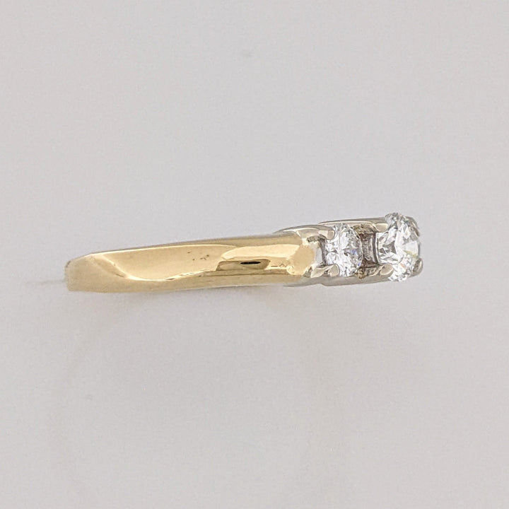 14K .54 CARAT TOTAL WEIGHT SI2 G DIAMOND ROUND (3) ESTATE TRINITY RING 4.3 GRAMS