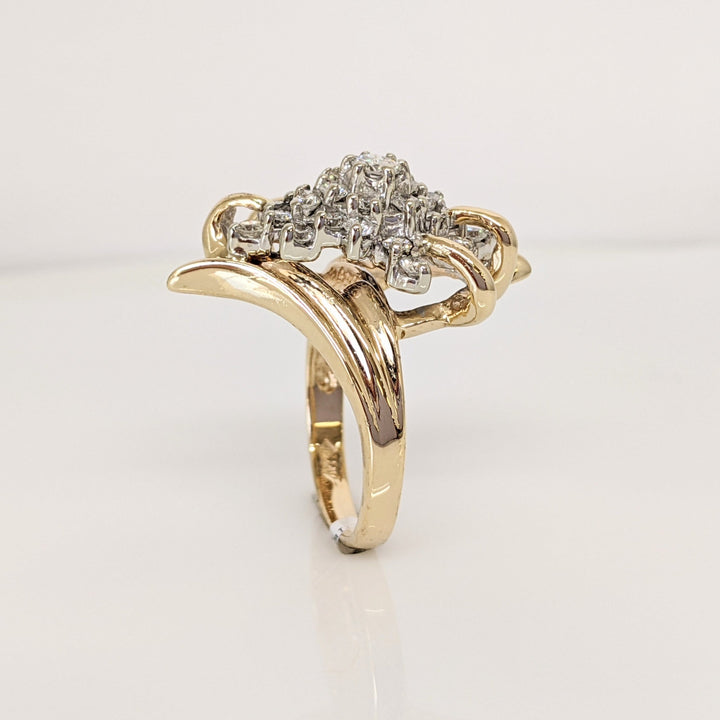 14K .93 CARAT TOTAL WEIGHT SI1 G DIAMOND ROUND (27) ESTATE CLUSTER RING 8.2 GRAMS