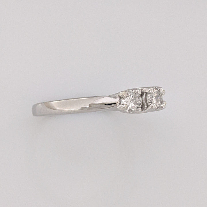 PLATINUM .50 CARAT TOTAL WEIGHT I1 I DIAMOND ROUND (3) ESTATE TRINITY RING 5.8 GRAMS