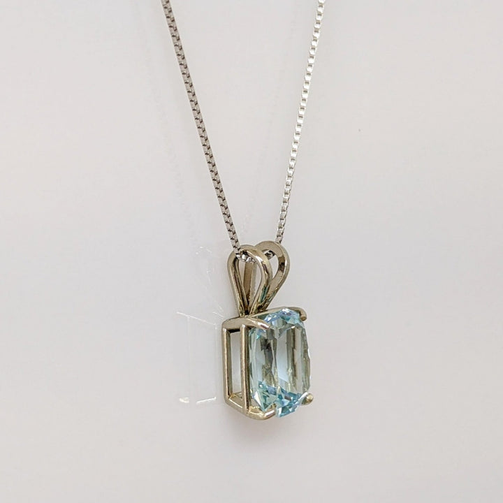 14K WHITE AQUAMARINE CUSHION 7X9 ESTATE PENDANT & CHAIN 2.6 GRAMS