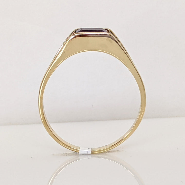 14K AMETHYST EMERALD CUT 4X6MM WITH (2) MELEE ESTATE RING 3.4 GRAMS