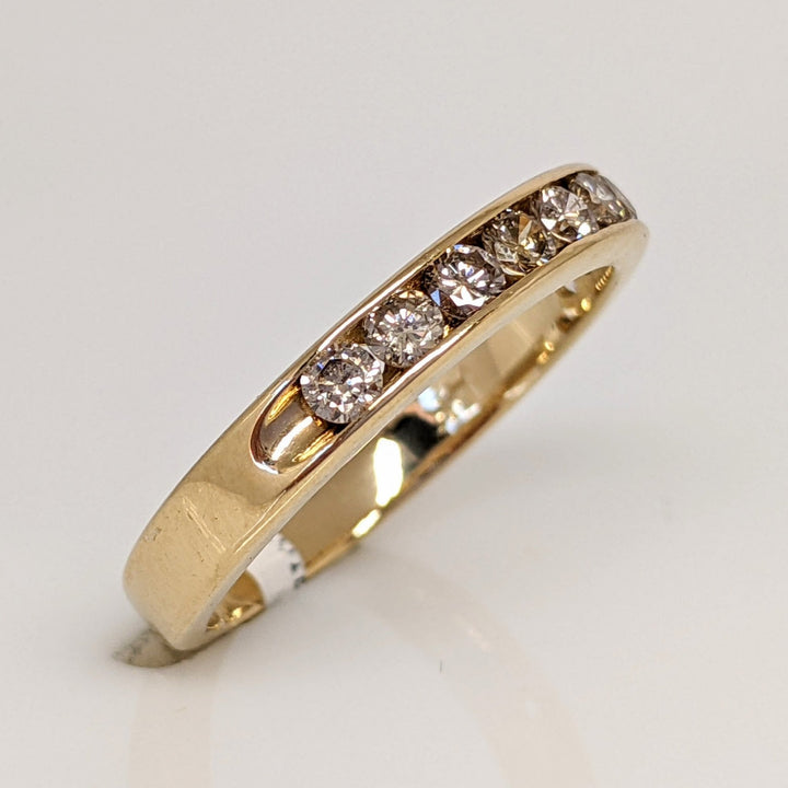 14K .52 CARAT TOTAL WEIGHT I1 O DIAMOND ROUND (10) ESTATE CHANNEL BAND 2.9 GRAMS