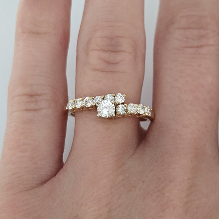 14K .51 CARAT TOTAL WEIGHT I1 J DIAMOND ROUND (11) BYPASS ESTATE RING 2.6 GRAMS