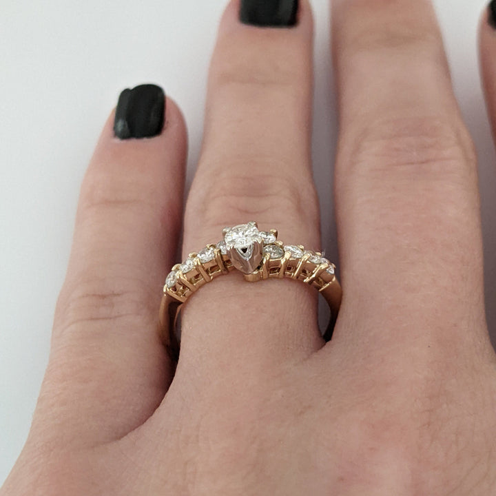 14K .51 CARAT TOTAL WEIGHT I1 J DIAMOND ROUND (11) BYPASS ESTATE RING 2.6 GRAMS