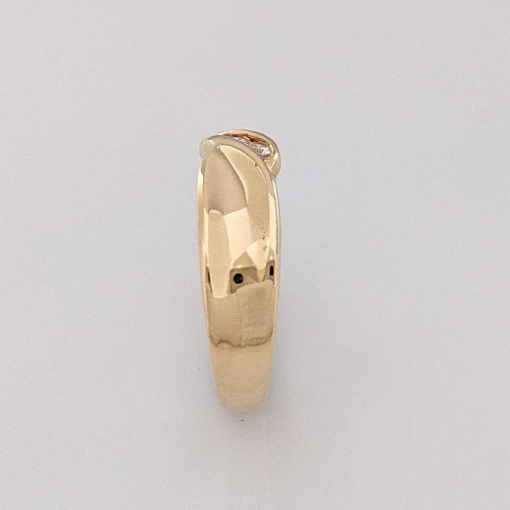 14K .09 CARAT TOTAL SI1 J DIAMOND ROUND (3) ESTATE BAND 4.1 GRAMS