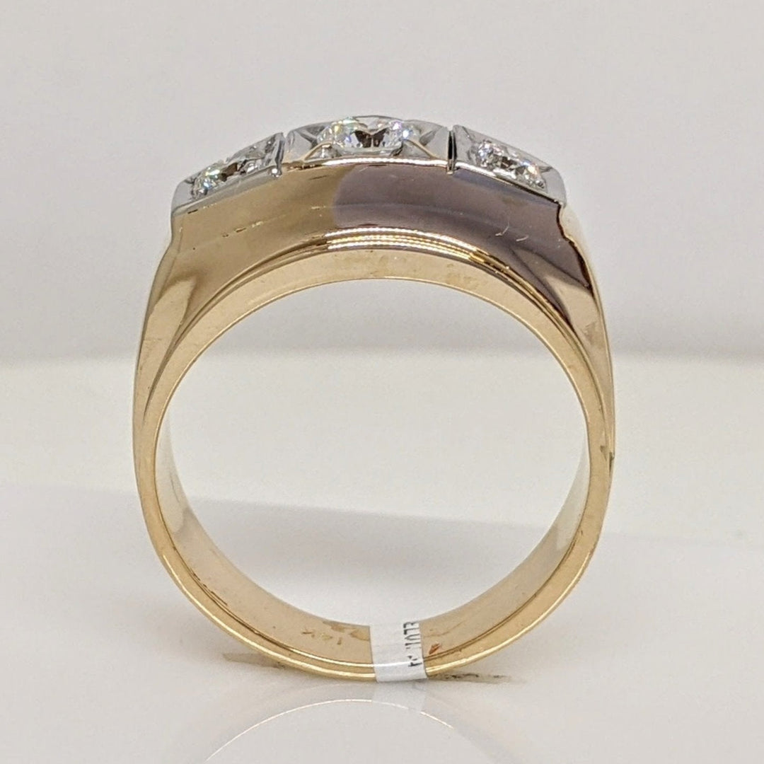 14K .65 CARAT TOTAL WEIGHT VS-I1 H DIAMOND ROUND (3) SQUARE TOP ESTATE RING 9.4 GRAMS
