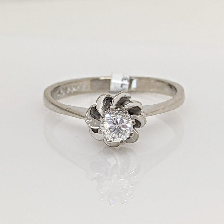 18K WHITE .20 CARAT TOTAL VS2 G DIAMOND ROUND SWIRL TOP ESTATE RING 2.3 GRAMS