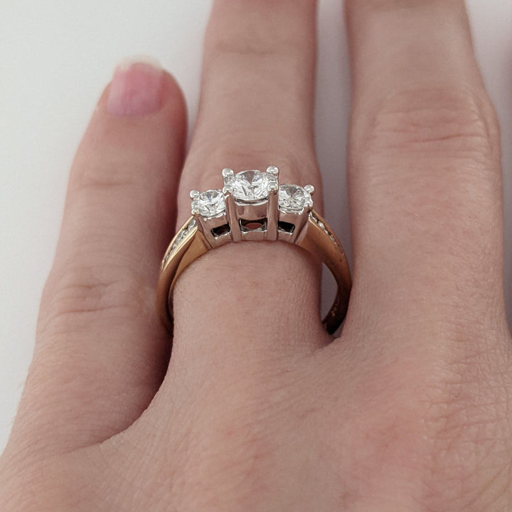 14K 1.02 CARAT TOTAL WEIGHT I1 G DIAMOND ROUND (11) ESTATE TRINITY RING 3.5 GRAMS