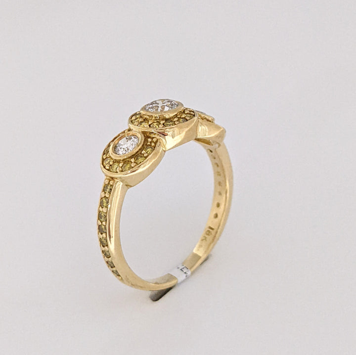 18K .96 CARAT TOTAL WEIGHT SI2 I DIAMOND ROUND (3) YELLOW (42) BEZEL ESTATE RING 5.0 GRAMS