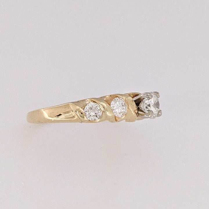 14K .63 CARAT TOTAL SI2-I1 I-J DIAMOND ROUND (5) SWIRL SIDES ESTATE RING 2.9 GRAMS