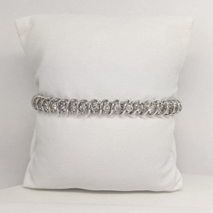 10K WHITE 4.00 CARAT TOTAL WEIGHT I2 G DIAMOND ROUND (40) ESTATE BRACELET 14.0 GRAMS