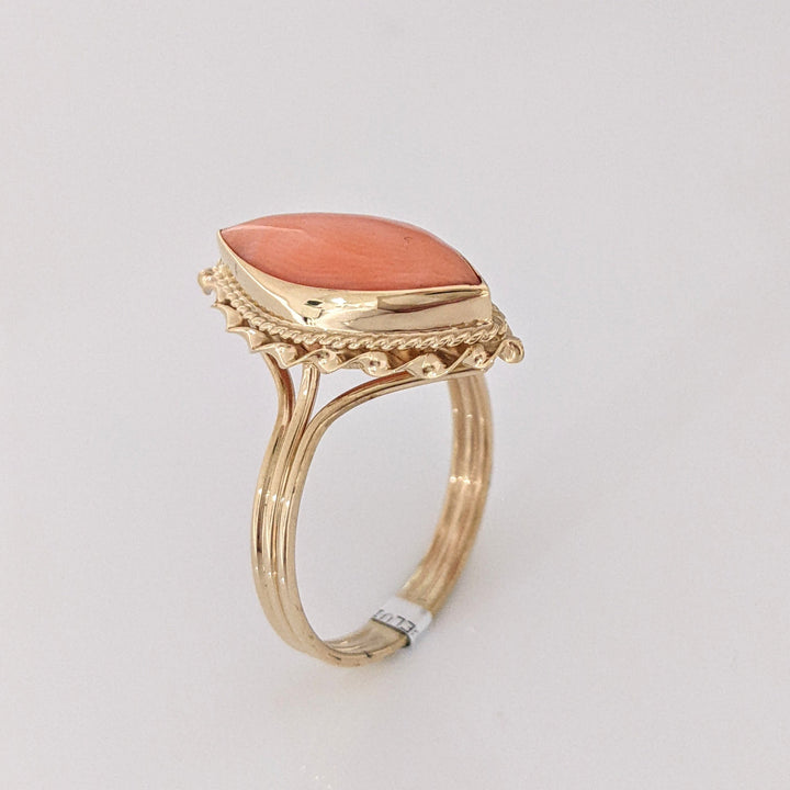 14K CORAL MARQUISE 7.5X18 WITH GOLD TRIM ESTATE RING 3.5 GRAMS