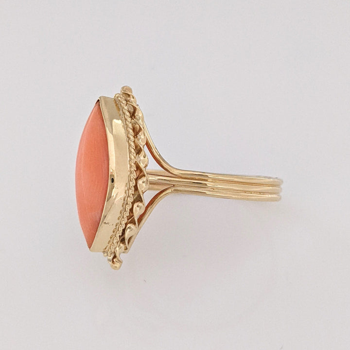 14K CORAL MARQUISE 7.5X18 WITH GOLD TRIM ESTATE RING 3.5 GRAMS