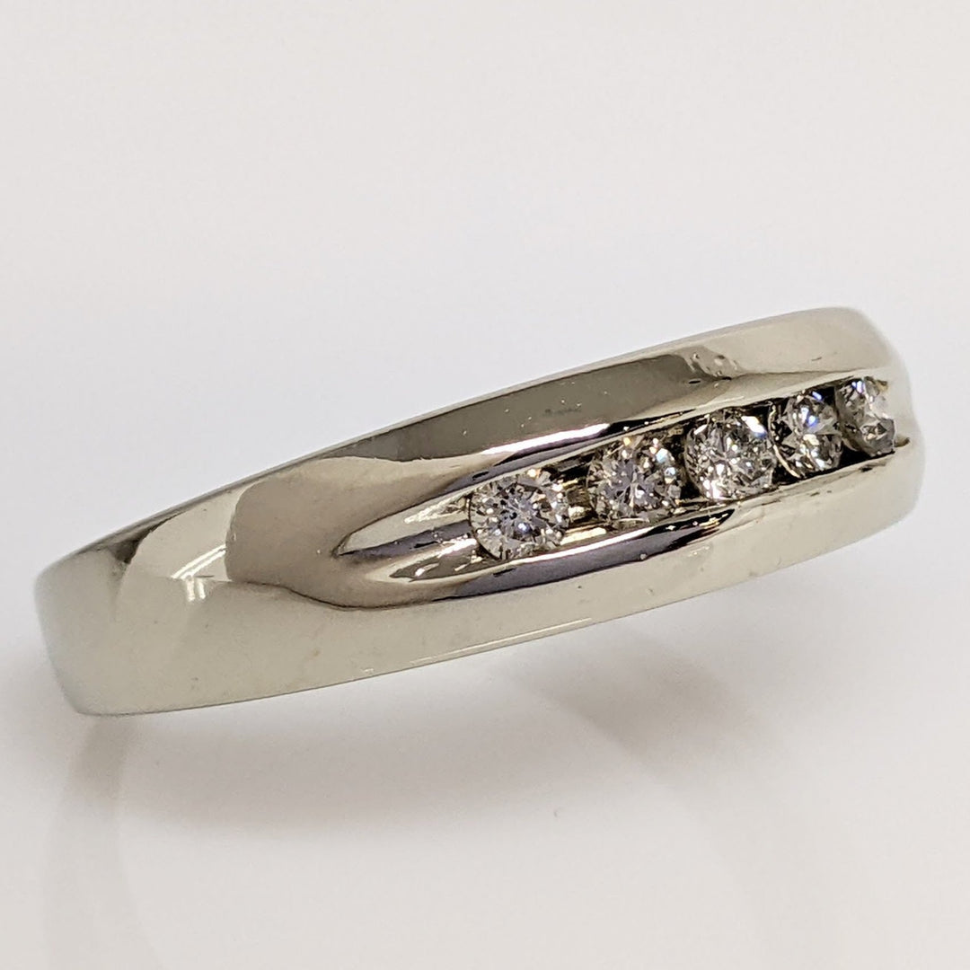 14K WHITE .25 CARAT TOTAL WEIGHT I1 K DIAMOND ROUND (5) ESTATE CHANNEL SET BAND 5.5 GRAMS