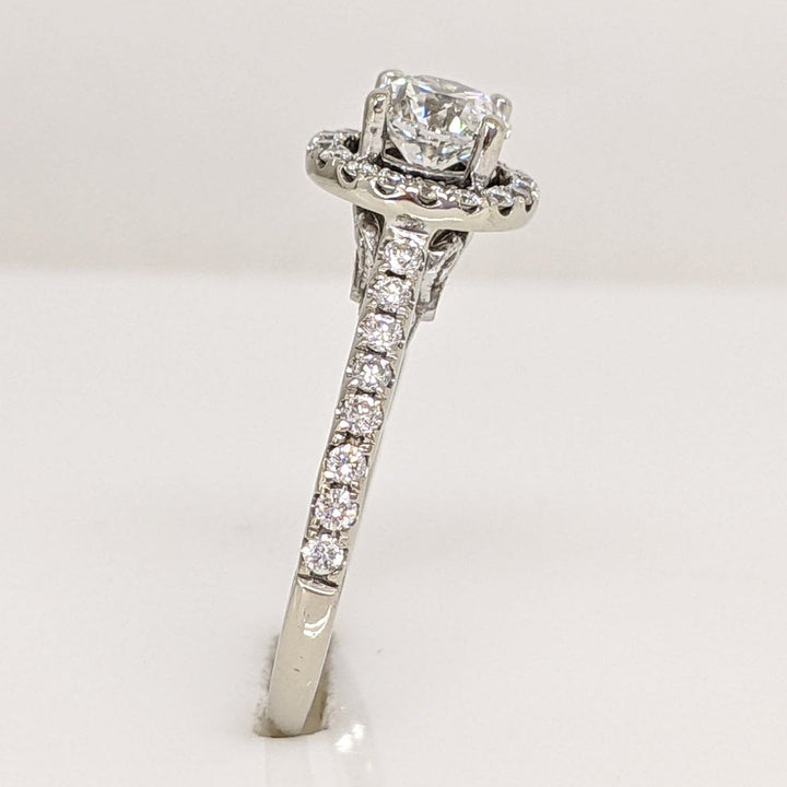 14K 1.11 CARAT TOTAL WEIGHT SI2 F DIAMOND ROUND (36) ESTATE HALO RING 3.0 GRAMS
