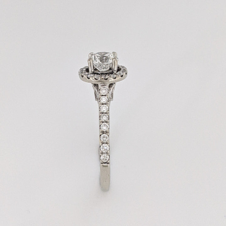 14K 1.11 CARAT TOTAL WEIGHT SI2 F DIAMOND ROUND (36) ESTATE HALO RING 3.0 GRAMS