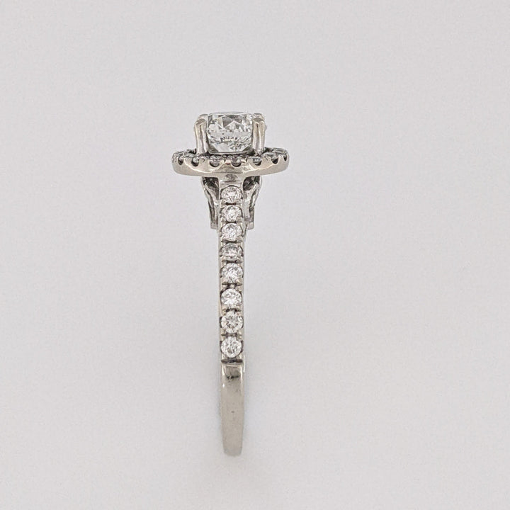 14K 1.11 CARAT TOTAL WEIGHT SI2 F DIAMOND ROUND (36) ESTATE HALO RING 3.0 GRAMS