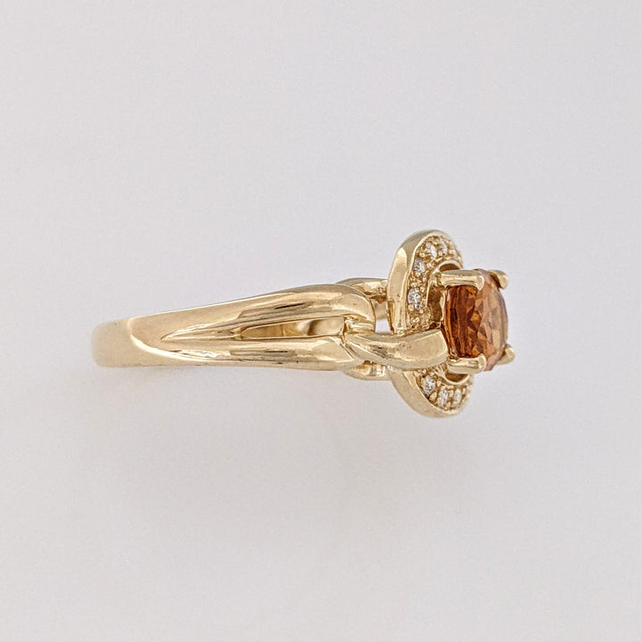 14K CITRINE OVAL 6X8 WITH (12) MELEE ESTATE RING 5.0 GRAMS