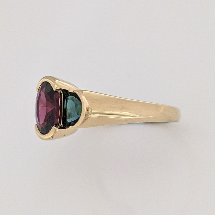 14K PINK TOURMALINE OVAL 6X8 WITH (2) HALF MOON BLUE TOURMALINE ESTATE RING 4.4 GRAMS