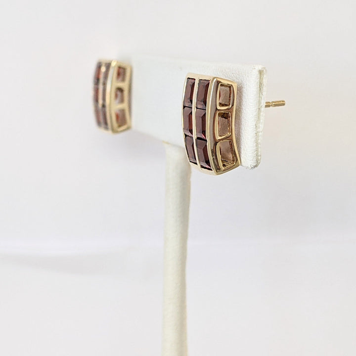 14K GARNET PRINCESS CUT (12) 4MM 2-ROW ESTATE EARRINGS 4.5 GRAMS