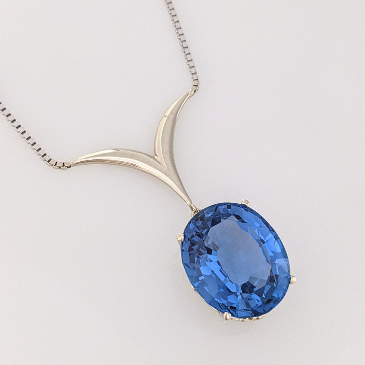 14K WHITE LONDON BLUE TOPAZ OVAL 18X20 "AAA" ESTATE V-NECKLACE 16.3 GRAMS
