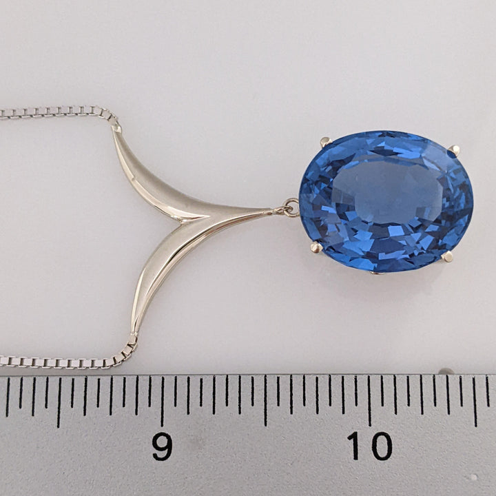 14K WHITE LONDON BLUE TOPAZ OVAL 18X20 "AAA" ESTATE V-NECKLACE 16.3 GRAMS