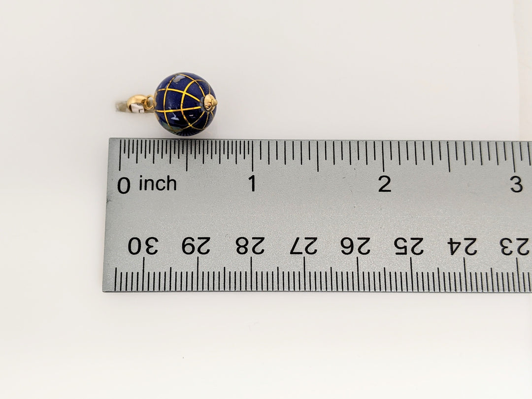 10K GLOBE 3D ESTATE PENDANT  1.5 GRAMS