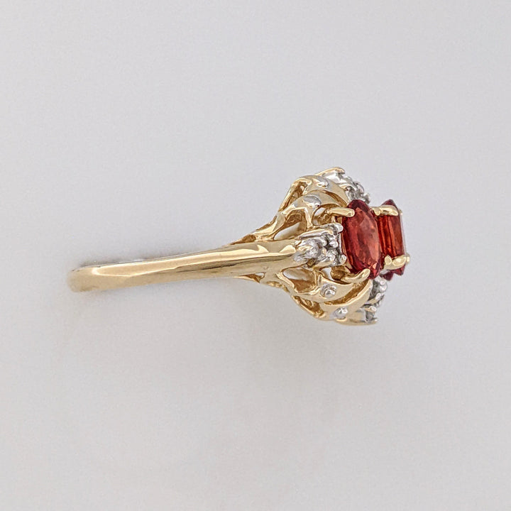 14K LAB CREATED SAPPHIRE ORANGE SAPPHIRE OVAL (3) WITH (12) MELEE ESTATE RING 3.8 GRAMS