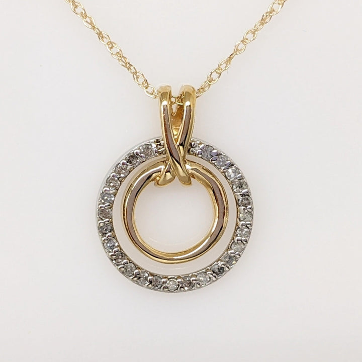 10K TWO-TONE .19 CARAT TOTAL WEIGHT DIAMOND ROUND (25) DOUBLE CIRCLE ESTATE PENDANT & CHAIN 2.5 GRAMS