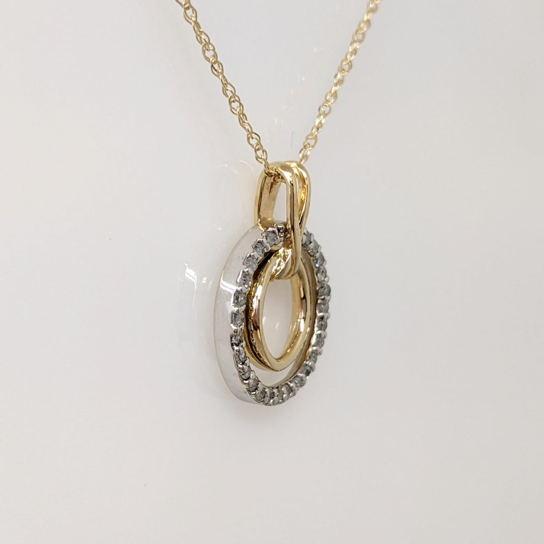 10K TWO-TONE .19 CARAT TOTAL WEIGHT DIAMOND ROUND (25) DOUBLE CIRCLE ESTATE PENDANT & CHAIN 2.5 GRAMS