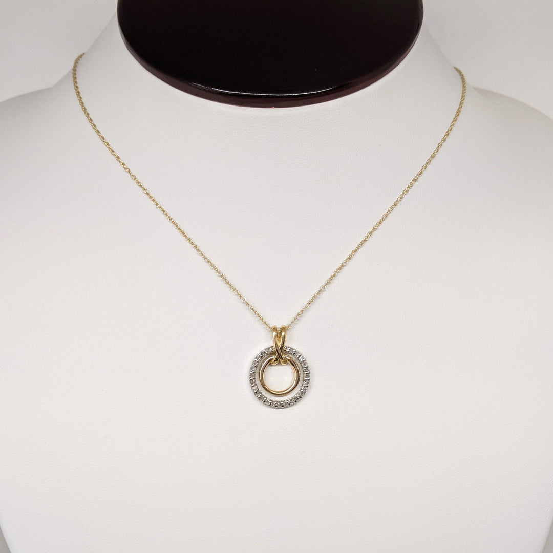 10K TWO-TONE .19 CARAT TOTAL WEIGHT DIAMOND ROUND (25) DOUBLE CIRCLE ESTATE PENDANT & CHAIN 2.5 GRAMS