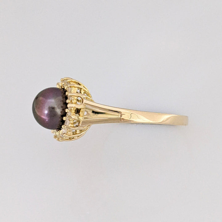 14K DYED PEARL ROUND 7MM WITH (18) MELEE ESTATE RING 2.1 GRAMS