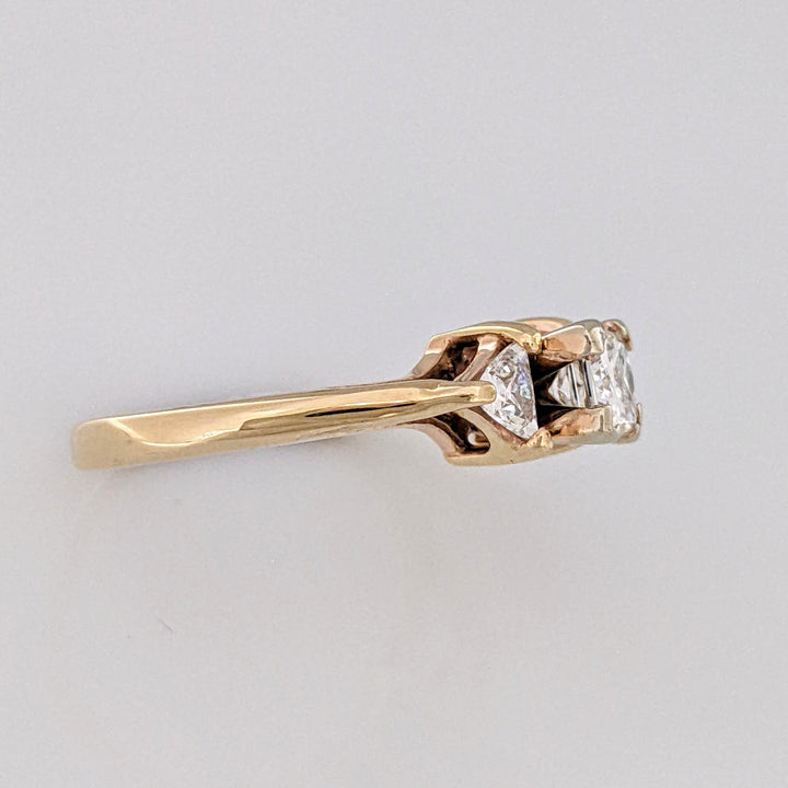 14K .77 CARAT TOTAL WEIGHT VS H DIAMOND PRINCESS CUT WITH (2) TRILLION TRINITY ESTATE RING