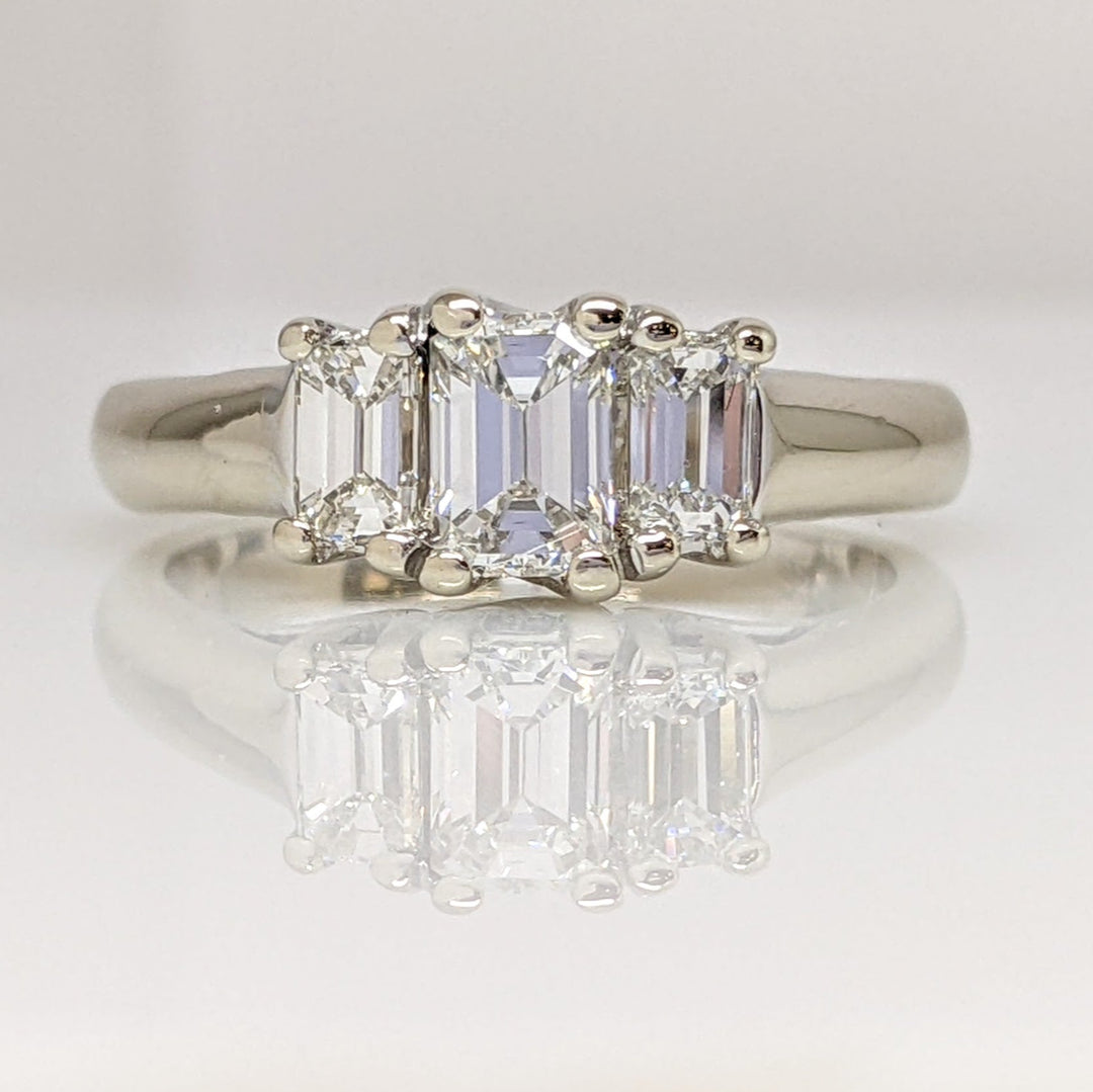 14K WHITE 1.00 CARAT TOTAL WEIGHT VS1 F DIAMOND EMERALD CUT (3) ESTATE TRINITY RING 5.0 GRAMS