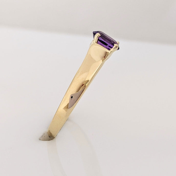 14K AMETHYST OVAL 4X6 ESTATE RING 2.0 GRAMS